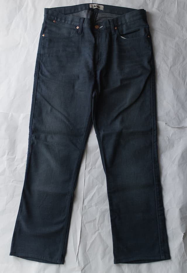 Picture of Baggy Dark Blue Jeans